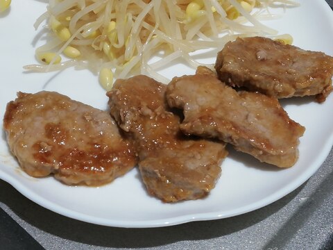 豚ヒレ肉で簡単ヘルシー♪ニンニク生姜焼き